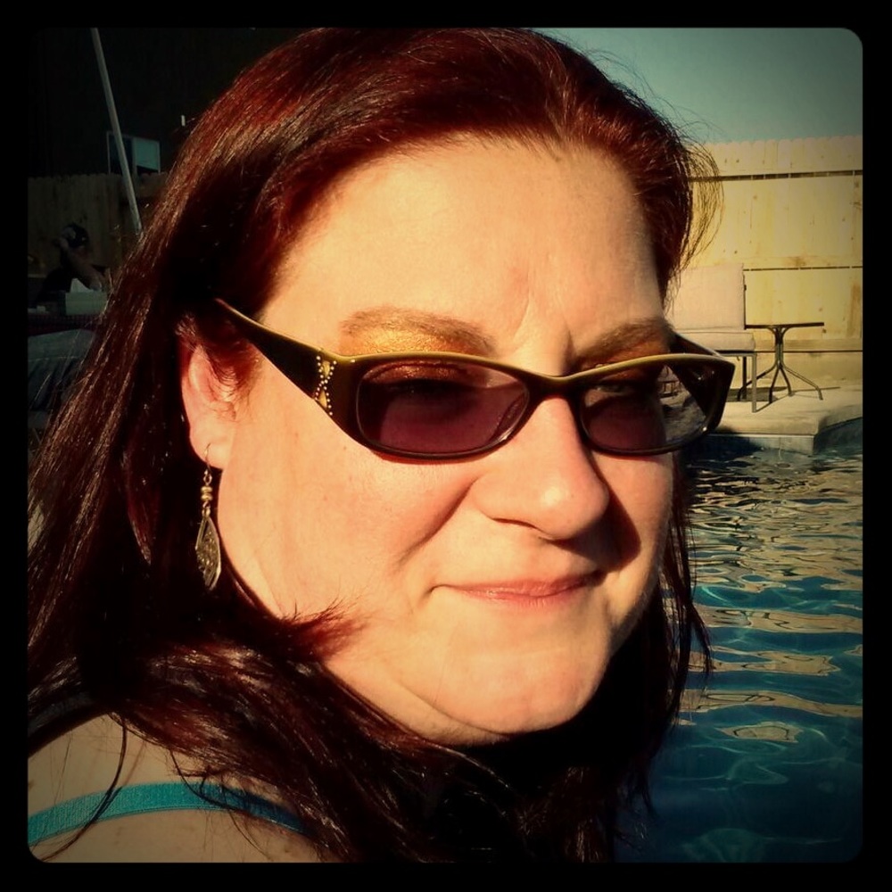 Meet your Posher, Toni